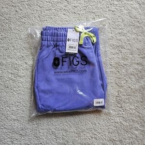 Figs Blueberry Jogger